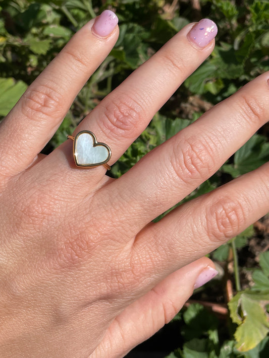 Anello con cuore perlato in 2 colori