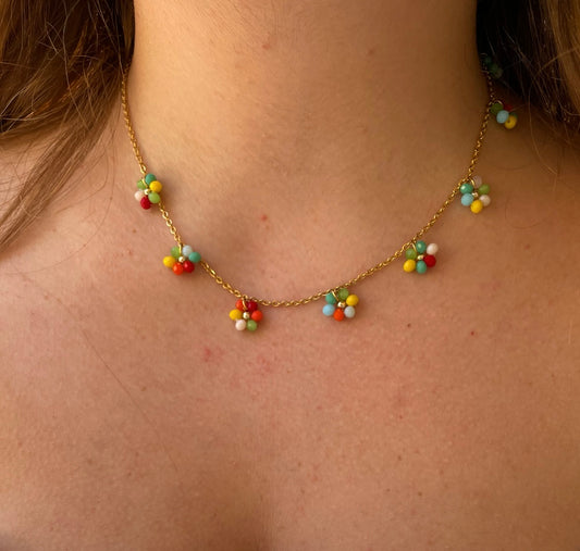 Collana con margherite colorate